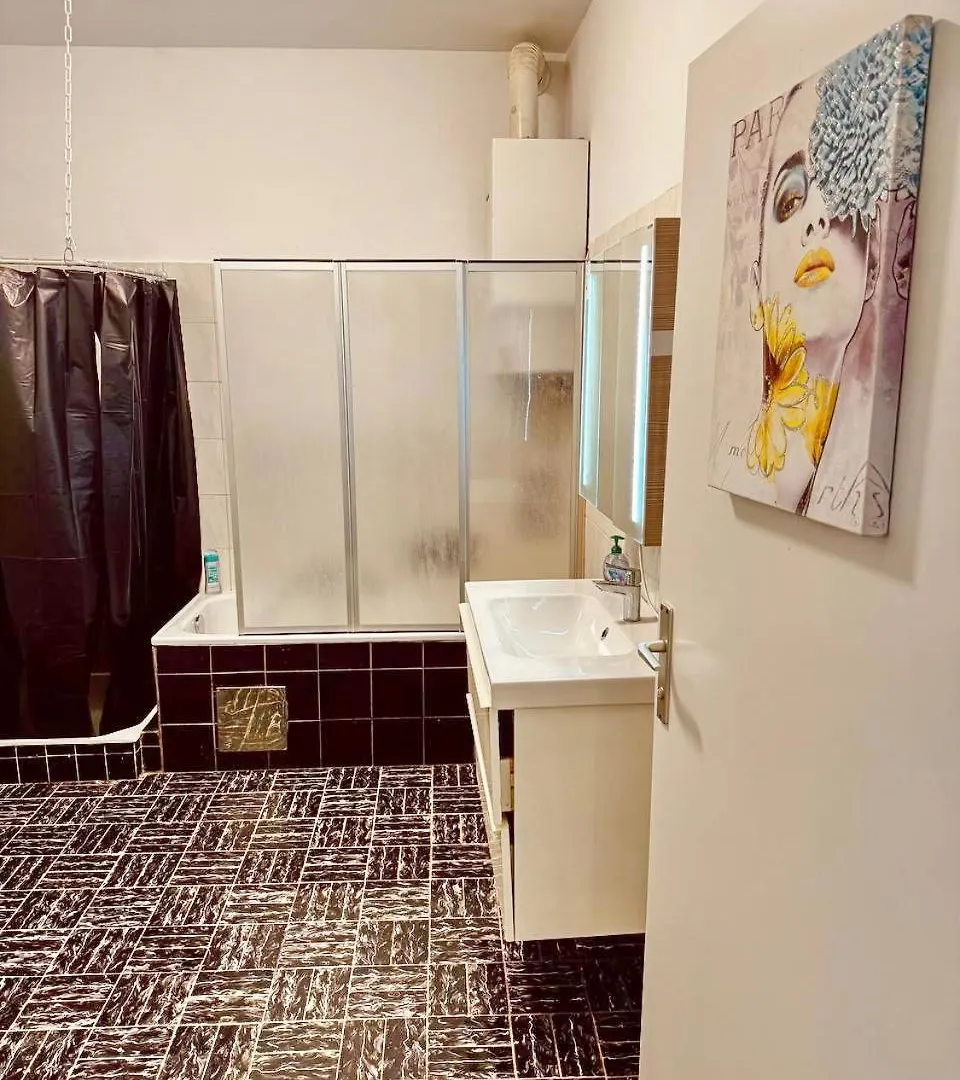 Cozy Apartment In Maerzstrasse Area Mz10 비엔나